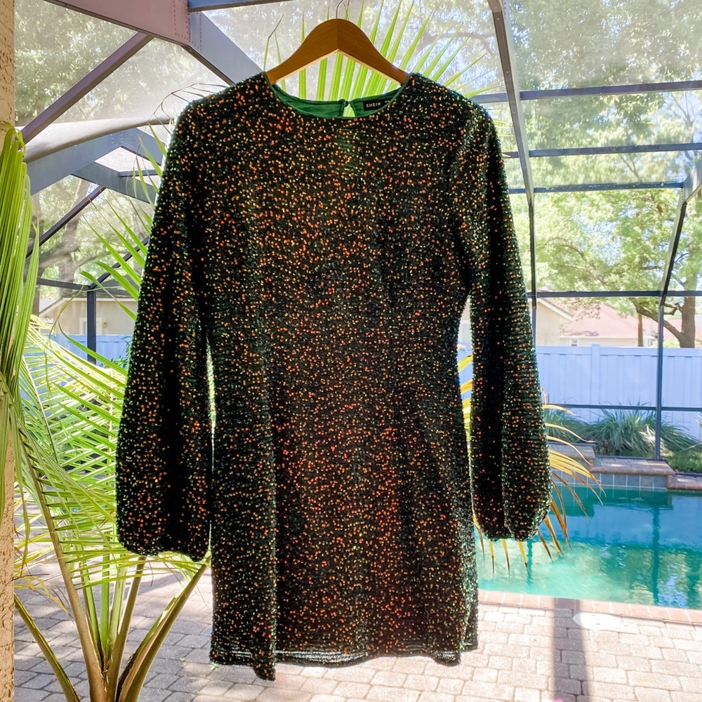Green sequined dress, never worn! New without tags